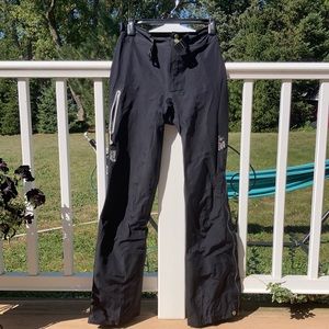 Mountain Hardwear Dry Q Elite soft shell snowpants